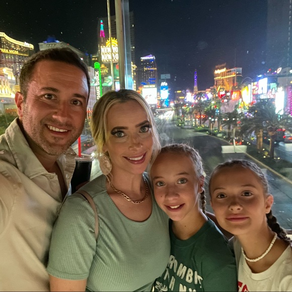 Meet your Posher, Cameron - Picture 5 of 14